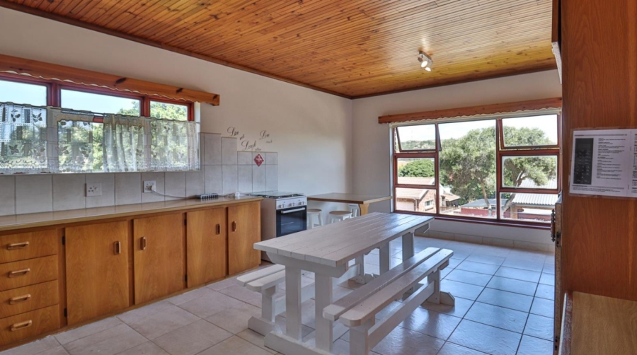 8 Bedroom Property for Sale in Hartenbos Central Western Cape
